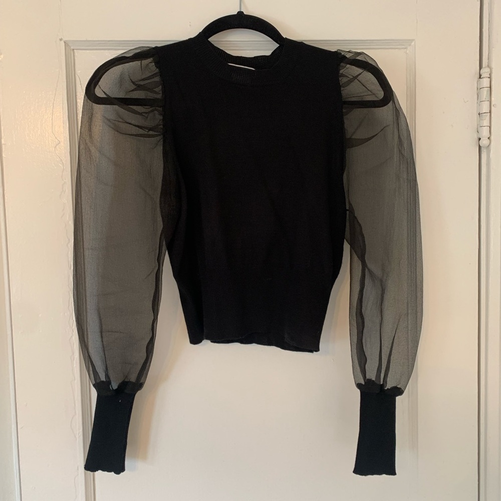 BLACK KNIT TOP WITH SHEER SLEEVES